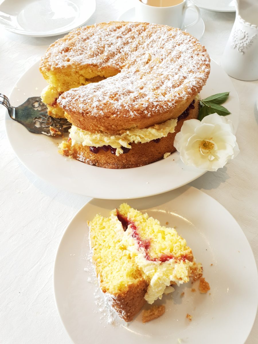 Day 13 – Victoria Sandwich Cake | Wedgewood Nougat