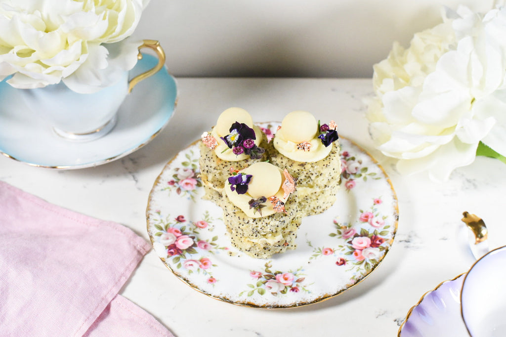 Gilly’s Famous Lemon Poppy Seed Cake