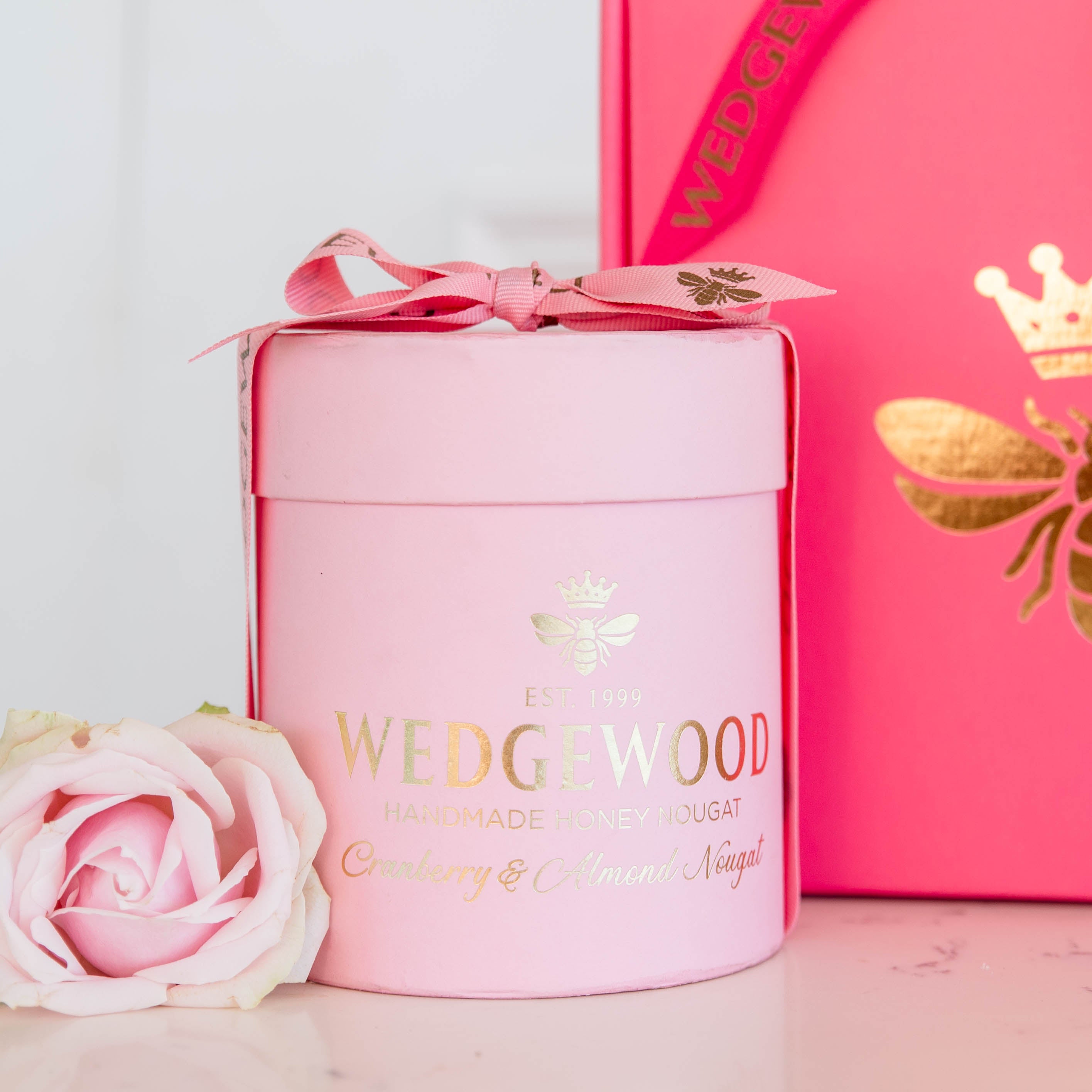 Cranberry & Almond Small Hat Box (Ex-Factory Price) | Wedgewood Nougat