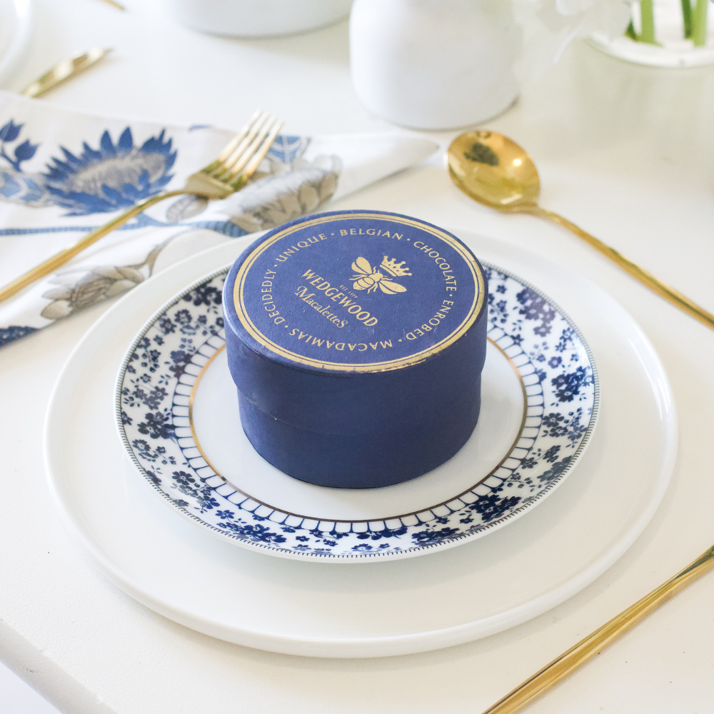Buy 3 get the 4th FREE on Macalettes Hat Box - Milk Belgian Chocolate & Sea Salt 6 | Wedgewood Nougat