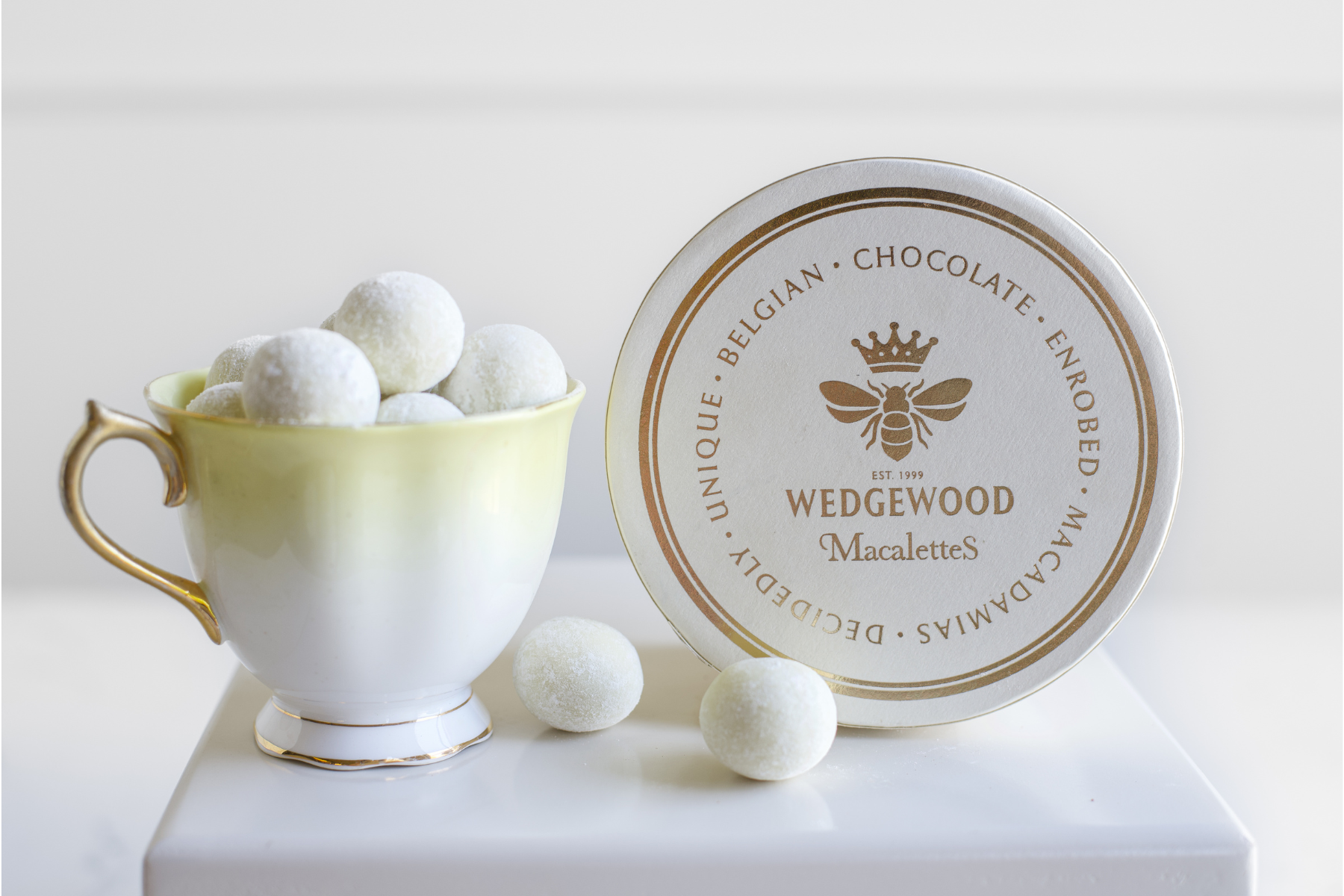 Buy 3 get the 4th FREE on Macalettes Hat Box - White Belgian Chocolate & Sea Salt 8 | Wedgewood Nougat