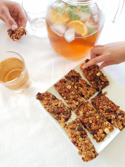 Day 30 – almond, date & apricot snack bars