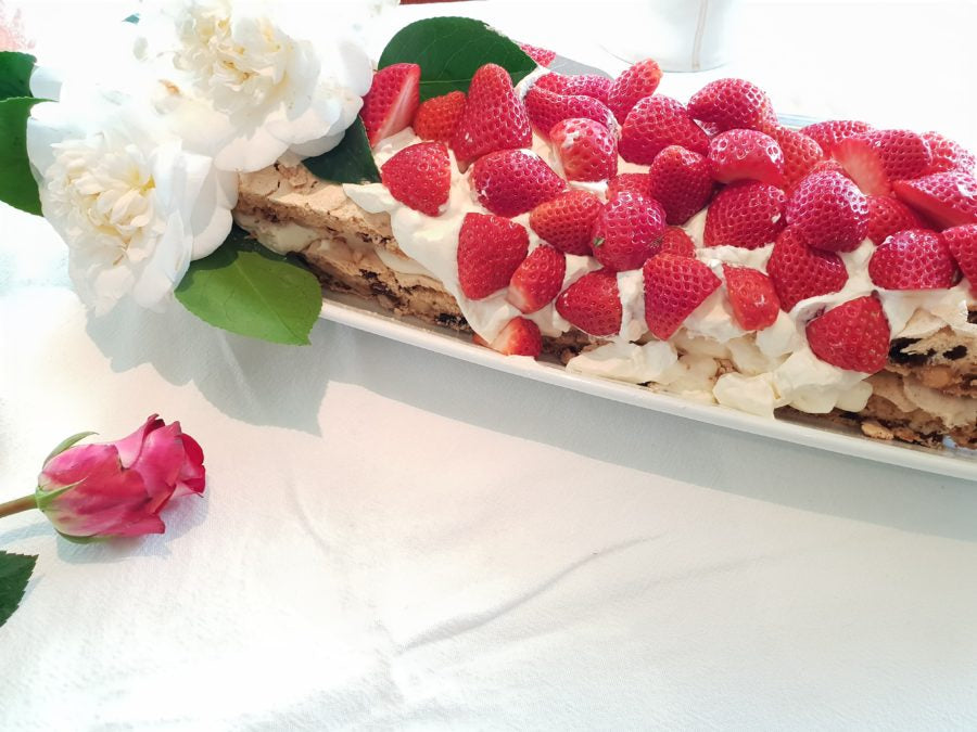 Mon’s Nougatina Pavlova | Wedgewood Nougat