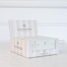 Load image into Gallery viewer, Macadamia 100g Boxed Bars - 15 Units
