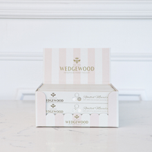 Load image into Gallery viewer, Macadamia 100g Boxed Bars - 15 Units
