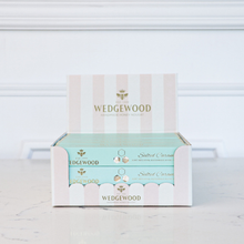 Load image into Gallery viewer, Salted Caramel 100g Boxed Bars - 15 Units
