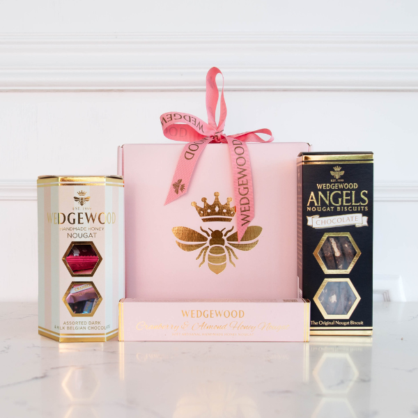 Wedgewood Classic Hamper - Light Pink | Wedgewood Nougat