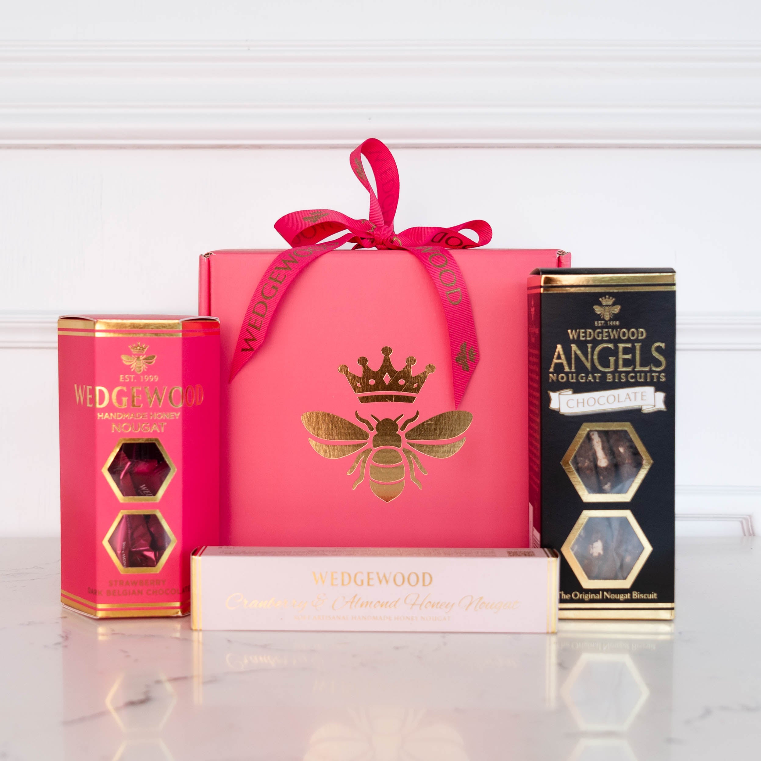 Wedgewood Classic Hamper - Dark Pink (Click & Collect Product) | Wedgewood Nougat