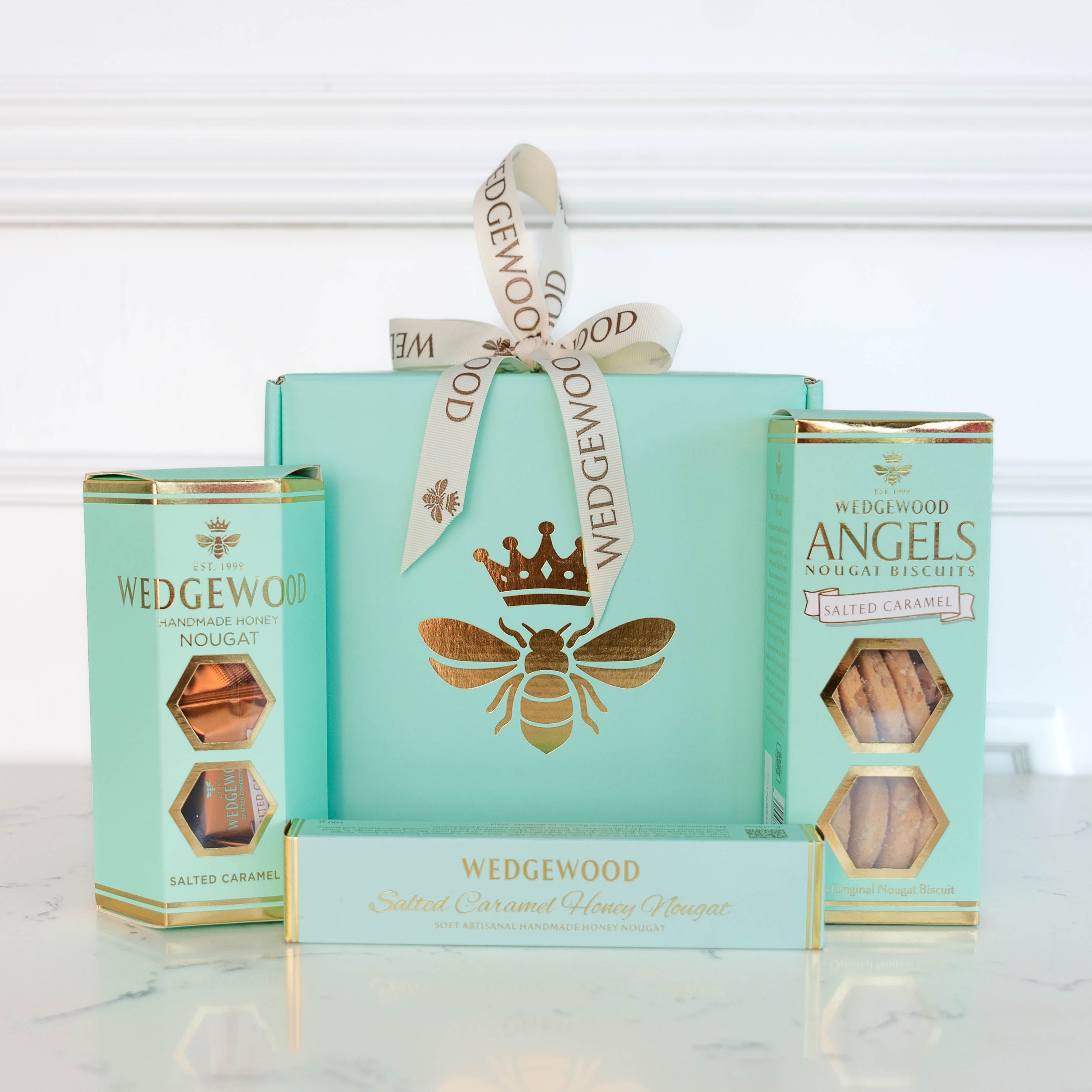 Wedgewood Classic Hamper - Teal (Click & Collect Product) | Wedgewood Nougat