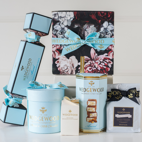 Harpers Hamper Blue | Wedgewood Nougat