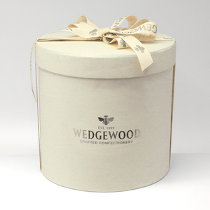Wedgewood Honey Nougat 120 x Macadamia Bon Bons - Cream - Medium Hat Box