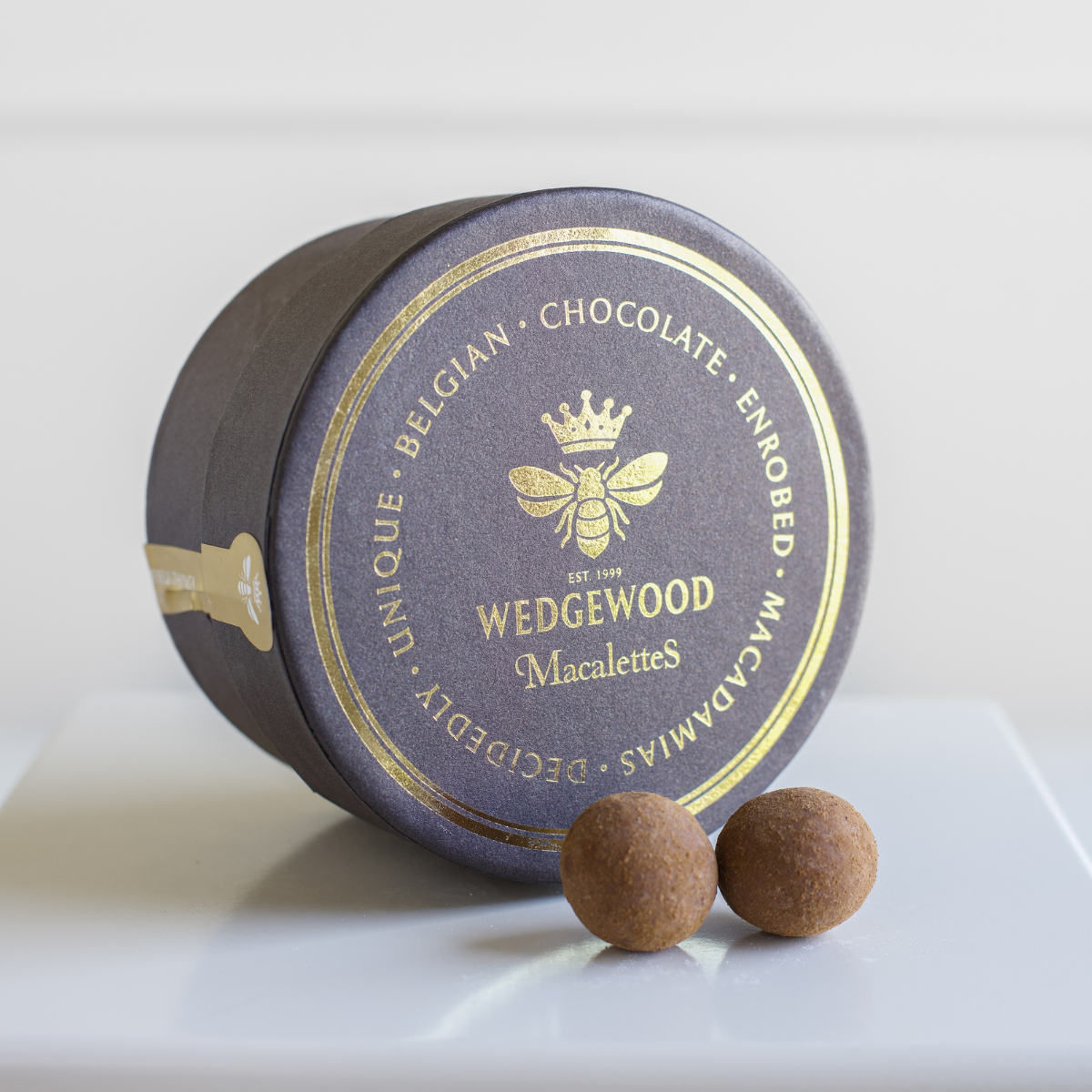 Buy 3 get the 4th FREE on Macalettes Hat Box - Wedgewood Macalettes Hat Box - Milk & White Belgian Chocolate Mochaccino 3 | Wedgewood Nougat