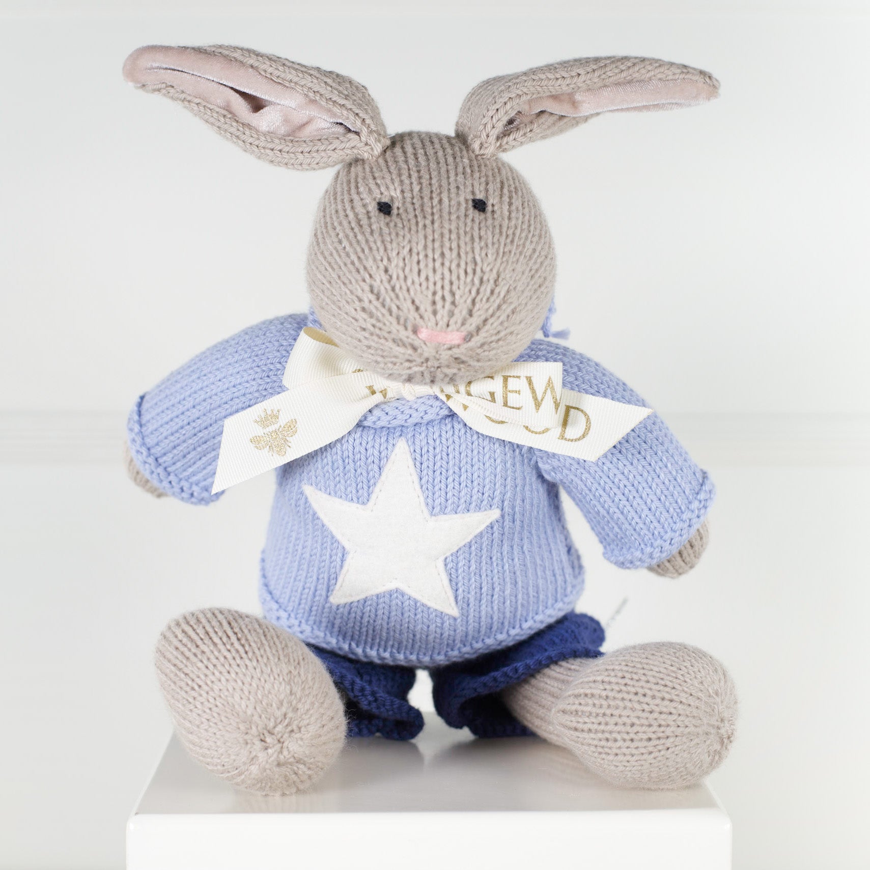 Wedgewood Heirloom Rabbit - Bouncing Boy - Blue Star | Wedgewood Nougat