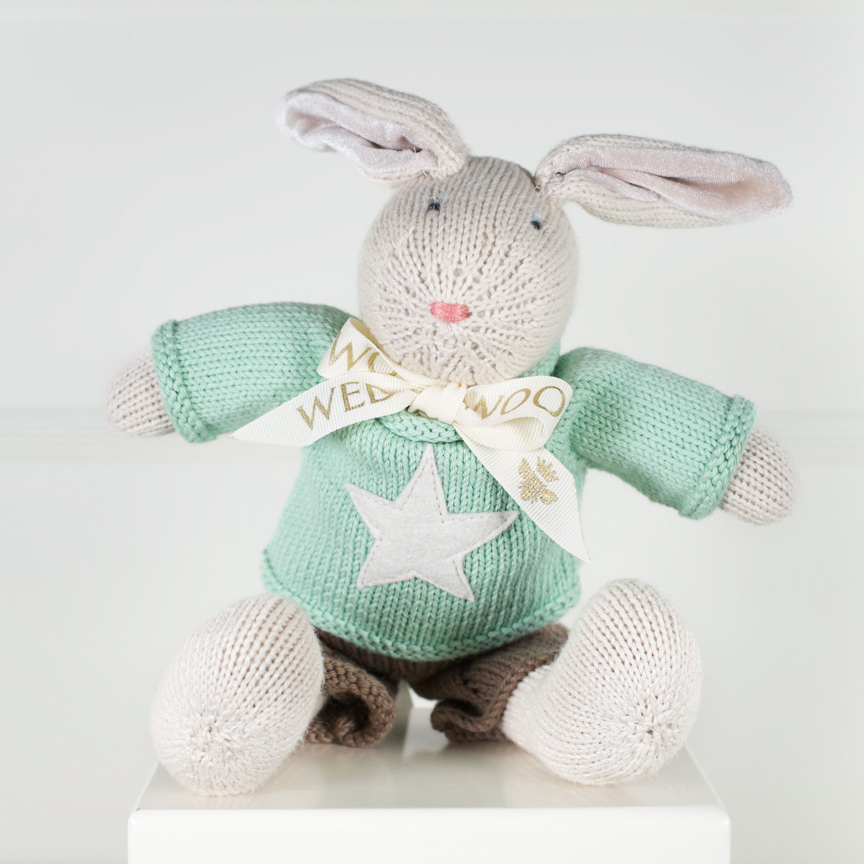 Wedgewood Heirloom Rabbit - Bouncing Boy - Green Star | Wedgewood Nougat