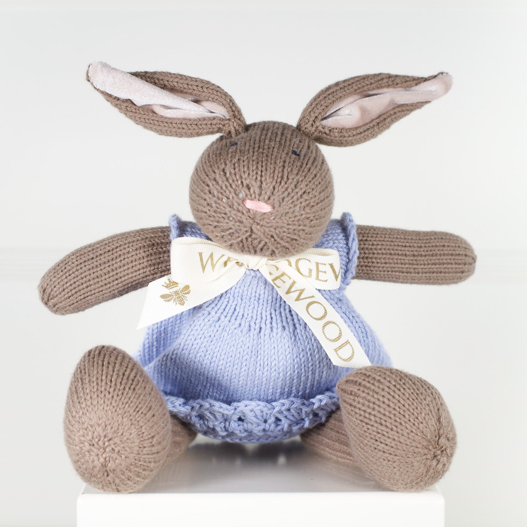 Wedgewood Heirloom Rabbit - Girl Blue | Wedgewood Nougat
