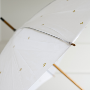 Wedgewood Bee insignia White Umbrella 1 | Wedgewood Nougat