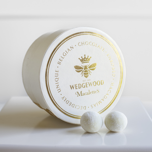 Wedgewood Macalettes Hat Box - White Belgian Chocolate & Sea Salt